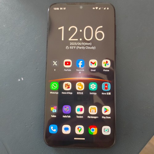 Moto plus gb cosmic - g8,